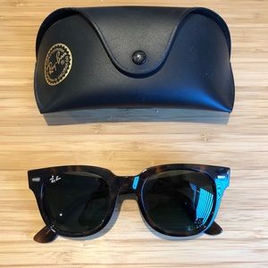 Ray-Ban Meteor Wayfarer Tortoiseshell Sunglasses